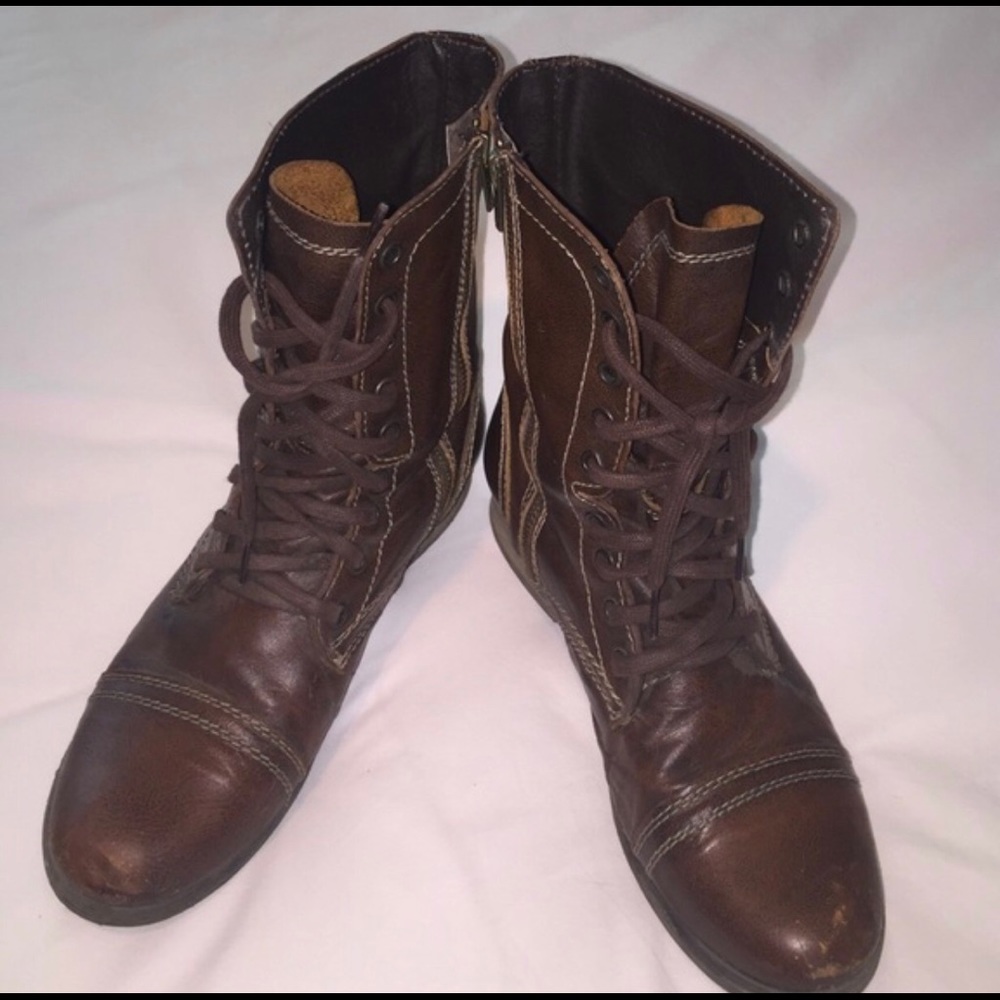 Steve Madden combat boots